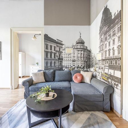 Cozy & Nostalgic Budapest Style Apartment In The Center Kültér fotó
