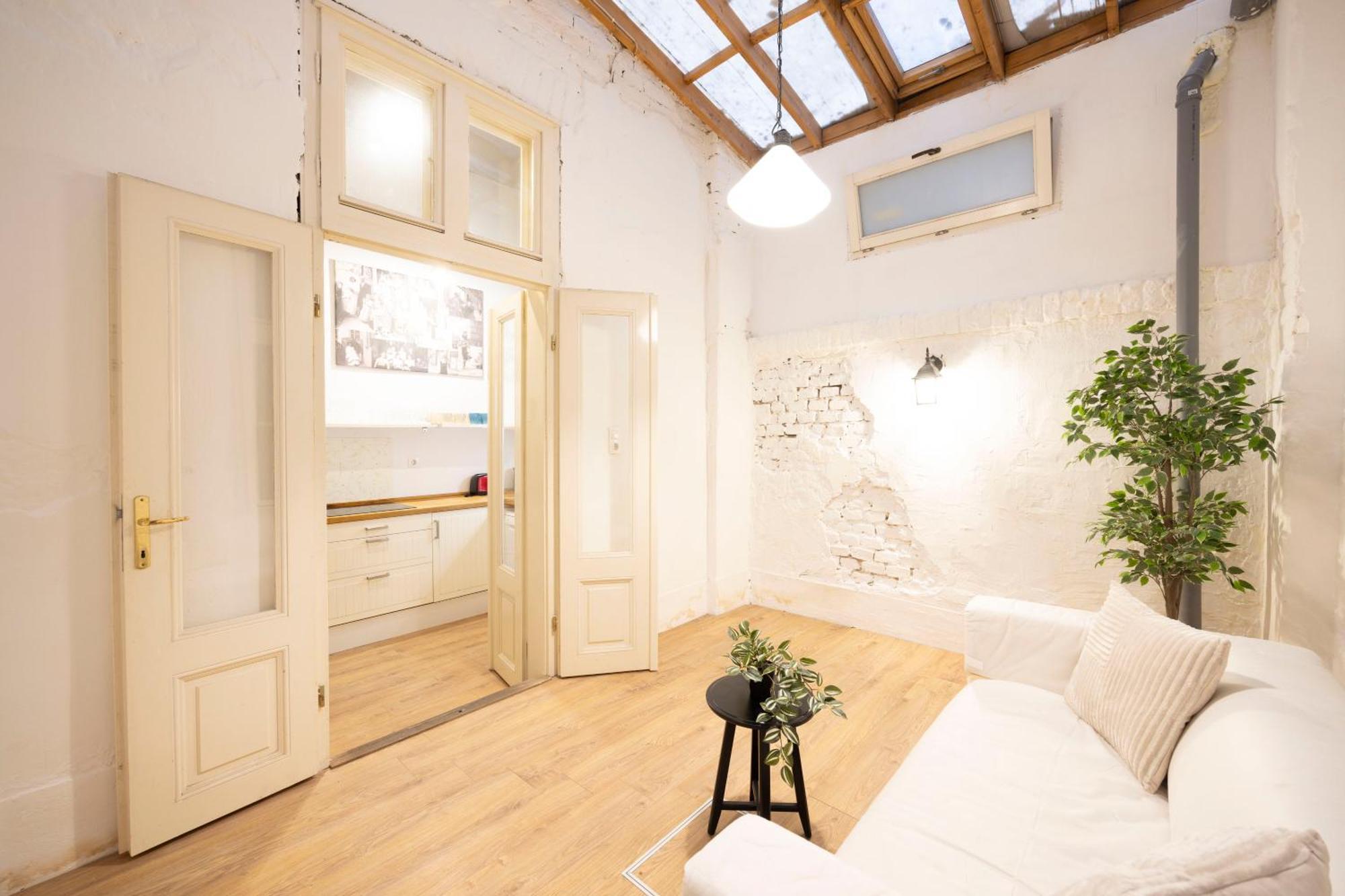 Cozy & Nostalgic Budapest Style Apartment In The Center Kültér fotó